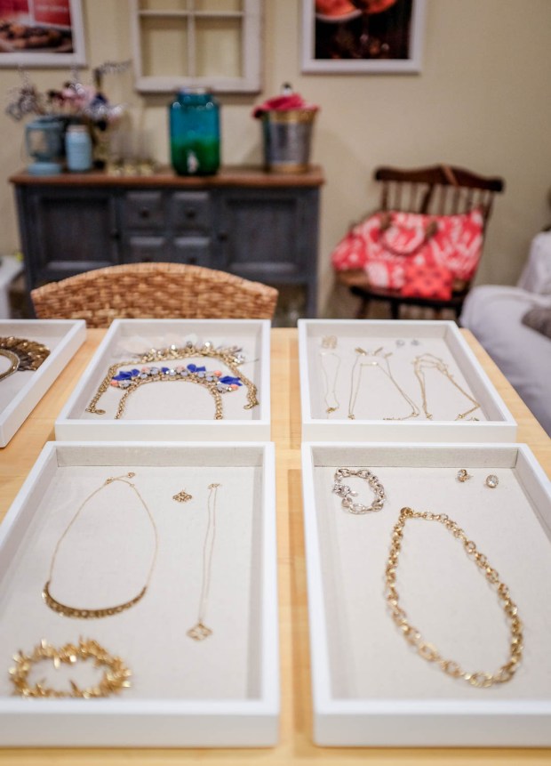 Jackietara blog - Bubbles & Baubles