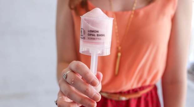 Jackietara blog - Staying Cool with Dolcezza